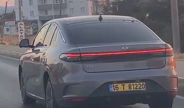 TOGG’un yeni sedan modeli T10F Ayvalık’ta seyir halinde görüntülendi