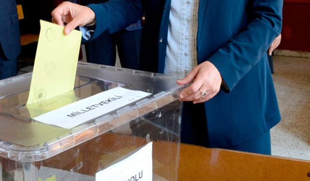 Ekim 2025 ORC Araştırması: CHP %31,2, AK Parti %30,0