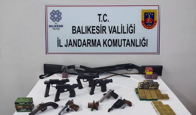 Balıkesir’de kaçakçılık operasyonu: 18 şüpheli yakalandı