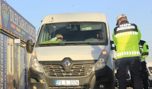 Cizre’de okul servislerine sıkı denetim