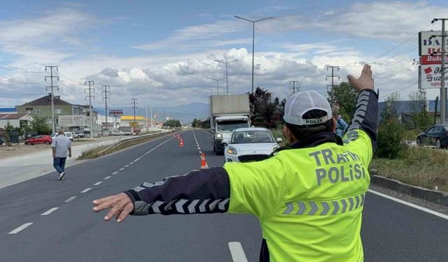 Düzce’de denetimlerde 218 araç trafikten men edildi