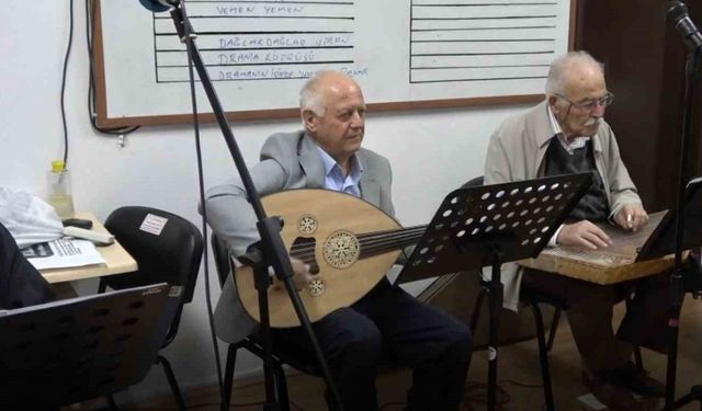 Mübadillerin torunları kültürlerini sanatla yaşatıyor