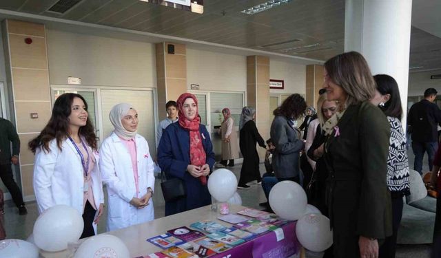 Muş’ta meme kanserine dikkat çekildi