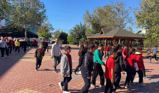 Osmaniye’de öğrenciler afet tatbikatında bilinçlendirildi