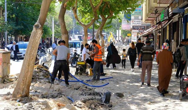 Şanlıurfa’da Divanyolu Yayalaştırma Projesi ile tarihi bölge canlanıyor