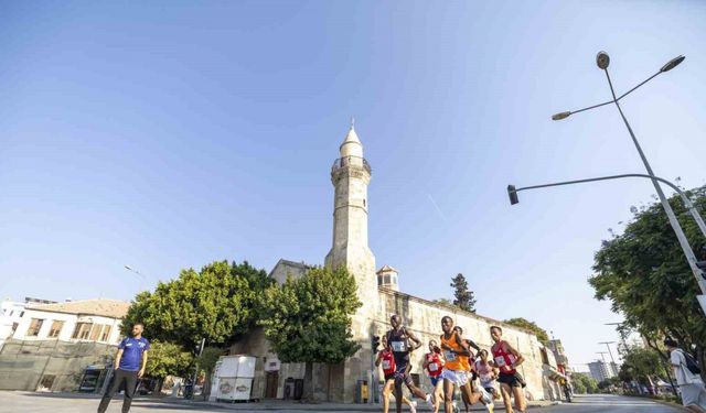Uluslararası Tarsus Yarı Maratonu’nda Türk sporcular damga vurdu