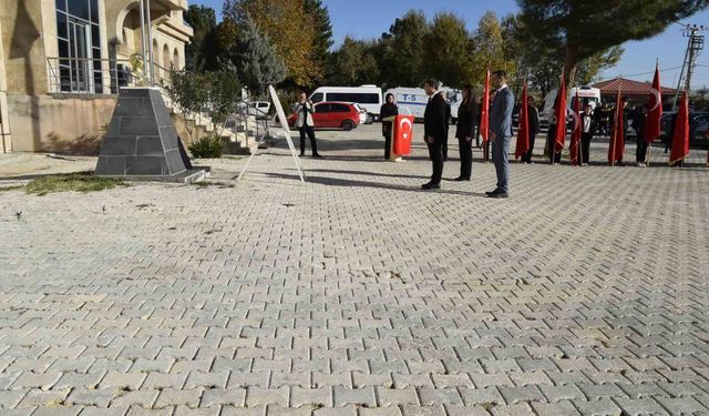 Dicle'de 24 Kasım Öğretmenler Günü kutlandı