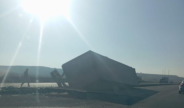 Diyarbakır’da zincirleme trafik kazası: 3 yaralı