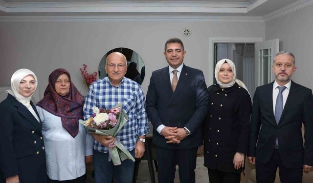 Emekli öğretmenler unutulmadı