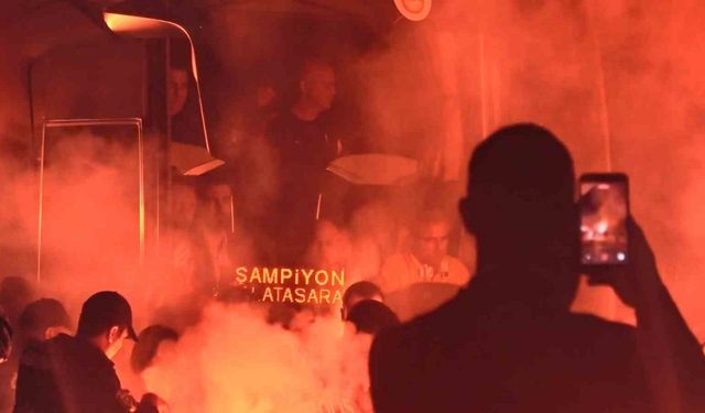 Galatasaray, Kocaeli’de coşkuyla karşılandı