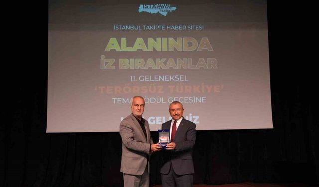 Gençliğe yatırım ödülle taçlandı: Arnavutköy Belediyesi’ne ’Alanında İz Bırakan’ ödülü