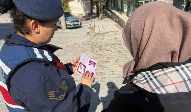 İhsaniye'de jandarmadan bilgilendirme çalışması