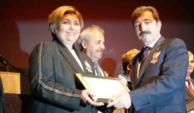 Samsun'da Öğretmenler Günü'nde vefa ve yemin bir arada