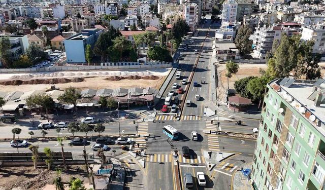 Tarsus’ta kavşak düzenlemesi ile trafik nefes aldı