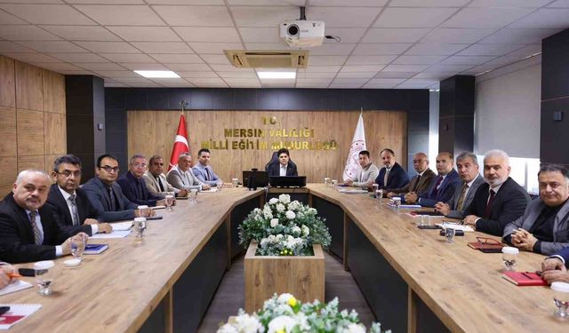 Özdemirci: “Çamlıyayla’dan Anamur’a Her Öğrenciye Nitelikli Eğitim İçin Çalışıyoruz”