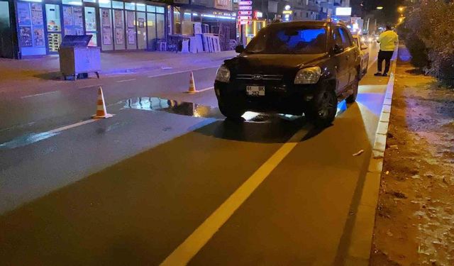 Otomobilin çarptığı yaya ağır yaralandı