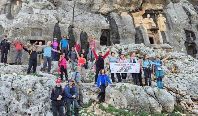 Mersin'de tarih ve doğa aynı rotada keşfediliyor