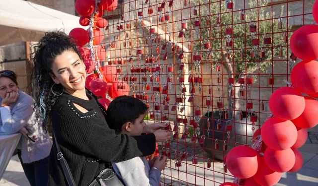 Tarsus'ta sevgi dolu iki gün