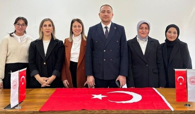 İl Müdürü Güçlü'den Davet ; '' Ekranlar Kapansın, Kalpler Yakınlaşsın ''