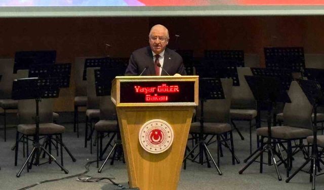 Bakan Güler: 'Her türlü senaryoya karşı sahadaki birliklerimizi en iyi şekilde desteklemek en önemli görevlerimizden biridir'