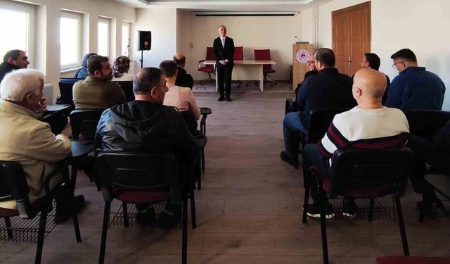 Bayburt'ta çevre ve şehircilik hizmetleri masaya yatırıldı