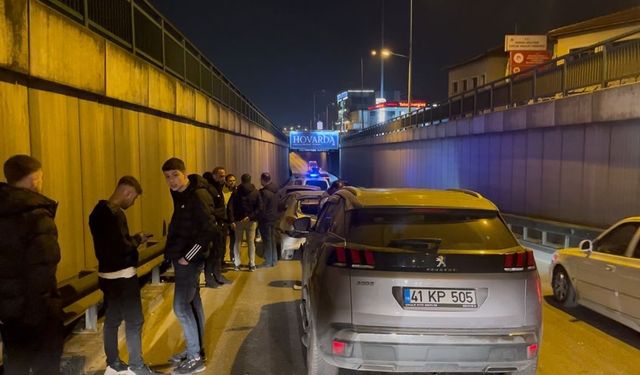 Bursa'da zincirleme trafik kazası sonrası kavga çıktı