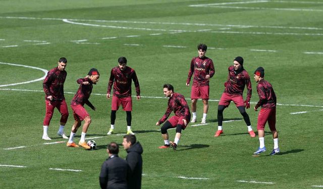 Galatasaray, Liverpool maçı hazırlıklarını tamamladı