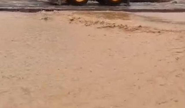 Gaziantep'te yollar göle döndü