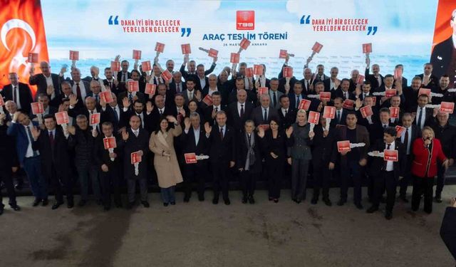 Seçer’den Net Mesaj: “Demokrasi Belediyelerle Güçlenir”