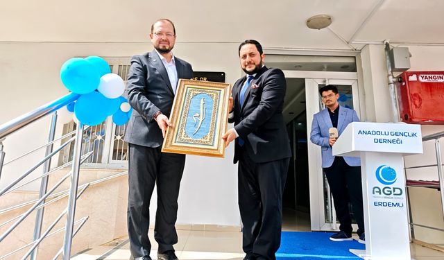 Erdemli’de Heyecan Dolu Açılış: AGD Gençlik Merkezi Kapılarını Açtı
