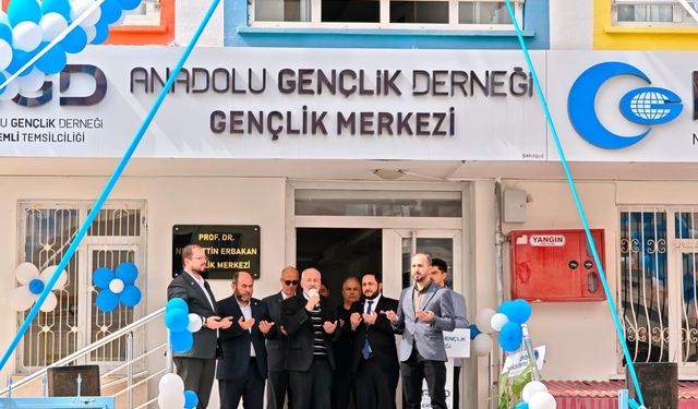 Erdemli’de Heyecan Dolu Açılış: AGD Gençlik Merkezi Kapılarını Açtı