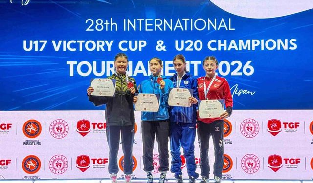 Afyonkarahisarlı sporcular güreş de milli takımı temsil etti