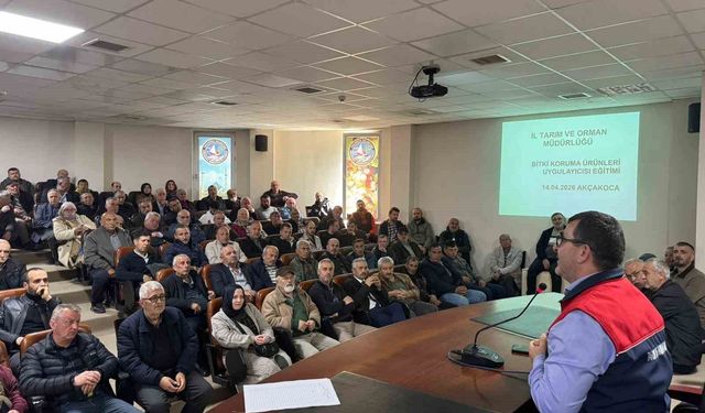 Akçakoca'da üreticilere bitki koruma ve b-reçete eğitimi