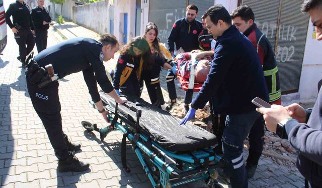 Aydın'da balkon çöktü: 2 yaralı