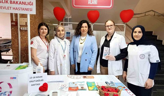 Aydın'da Kalp Sağlığı Haftası'nda farkındalık standı yoğun ilgi gördü