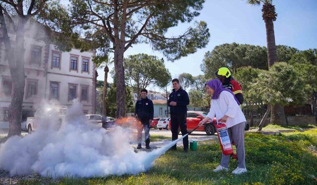 Ayvalık'ta yangınlara karşı tatbikat