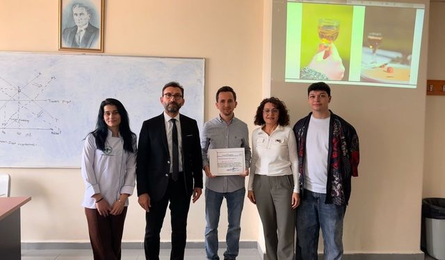 Burhaniye'de yemek fotoğrafçılığı eğitimi