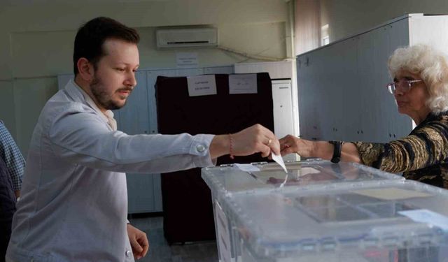 ⁠Bursa'da Bulgaristan Türkleri sandık başında