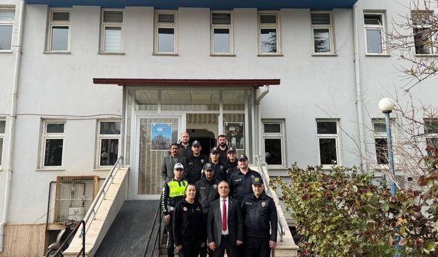 Erol, Dinar ile Sandıklı'nın asayiş ve güvenliğiyle ilgili brifing aldı