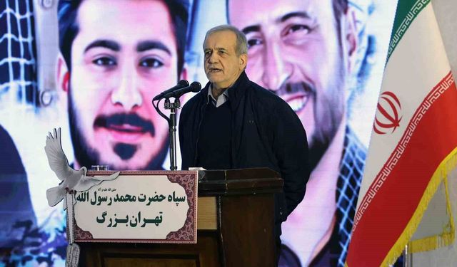 İran Cumhurbaşkanı Pezeşkiyan: 'Deniz ablukasındaki kışkırtıcı ve yasadışı eylemler, ateşkes mutabakatının açık bir ihlali ve BM Şartı'na aykırıdır'