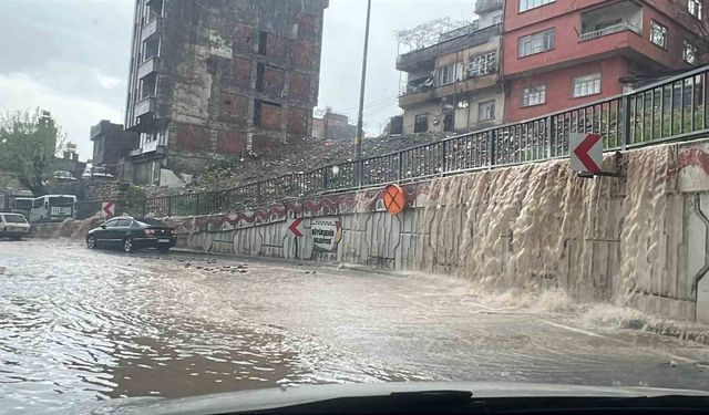Kahramanmaraş'ta sağanak etkili oldu