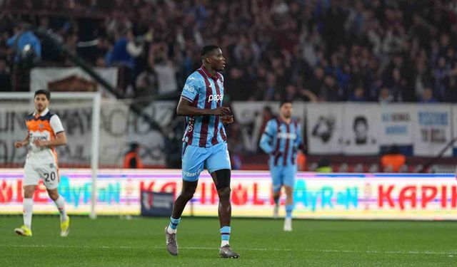 Trendyol Süper Lig: Trabzonspor: 0 - RAMS Başakşehir: 0 (İlk yarı)