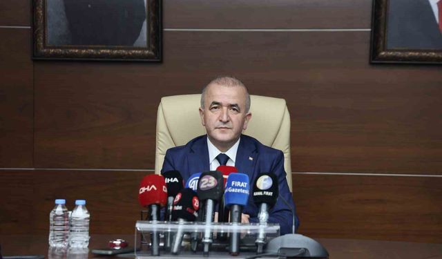 Vali Hatipoğlu: 'Randevusu olmayan ebeveynler okul bahçesine sokulmayacak'