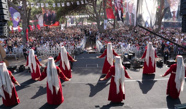 33. Geleneksel Türkmen Şöleni'ne binlerce kişi katıldı