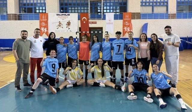 Aksaray Spor Lisesi Kız Futsal Takımı, Türkiye 5.'si oldu