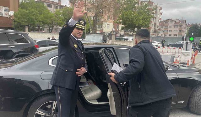Ankara Emniyet Müdürlüğü görevine atanan Maksut Yüksek, Konya'ya veda etti