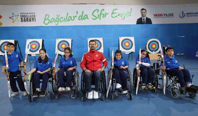 Bağcılar'da Engelli Çocuk Okçuluk Takımı kuruldu