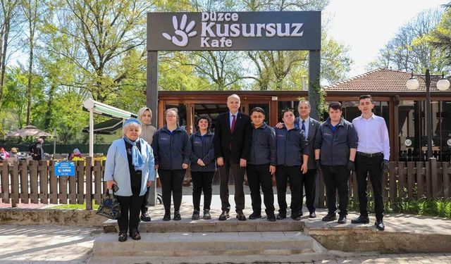 Başkan Özlü 'Engelleri kaldırmak için birlikte çalışalım'