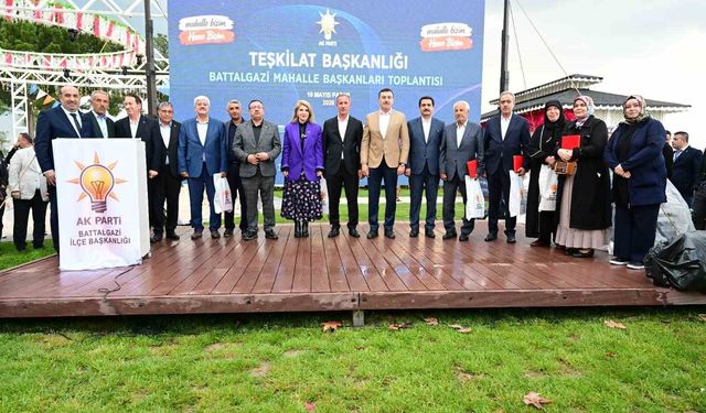 Battalgazi'de Mahalle Başkanları İstişare ve Değerlendirme toplantısı gerçekleştirildi