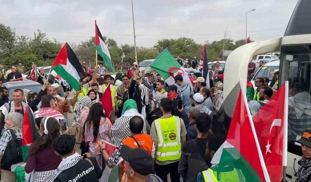 Binlerce aktivist, Gazze ablukasını delmek için Libya'da buluşuyor